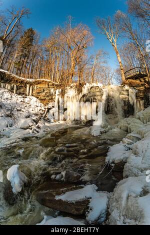 Smokey Hollow Waterfalls Conservation Area Waterdown Ontario Canada im Winter Stockfoto