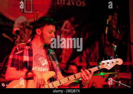 Czestochowa, Polen - 7. Februar 2014: Musikclub Teatr aus Polen, TFP (Theater aus Polen)Konzert der polnischen Rock-, Blues- und Reggae-Band Stockfoto