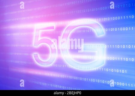 Illustration des Marketings die 5G Kommunikationstechnologie der fünften Generation auf digitalem blauem Hintergrund Stockfoto