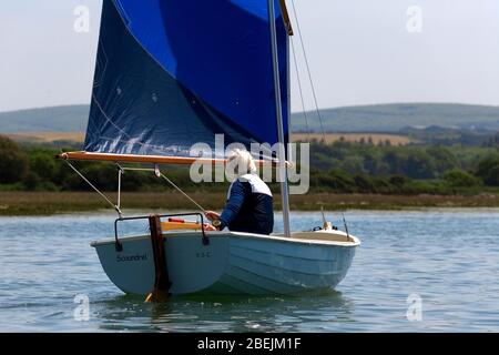 Scow Racing auf dem Fluss Yar, Isle of Wight, England, Großbritannien Stockfoto