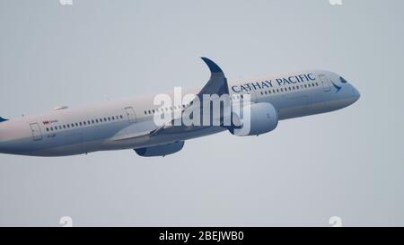 Abflug vom internationalen Flughafen Hongkong Stockfoto