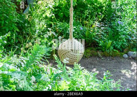 Die RHS Back to Nature Garden, entworfen von der Catherine, Duchess of Cambridge, Adam White FLI PLI und Andrée Davies, Davies White Landscape Architect Stockfoto