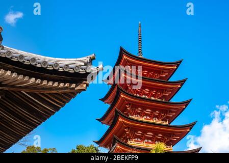 Toyokuni Shrine (Senjokaku) fünfstöckige Pagode auf der Insel Miyajima, Hiroshima, Präfektur Hiroshima, Japan Stockfoto