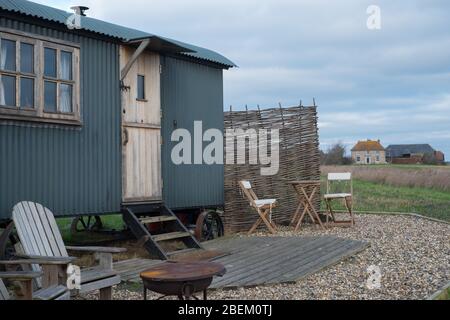 Eine der Schäferhütten im Elmley Nature Reserve, Isle of Sheppey, Kent Stockfoto