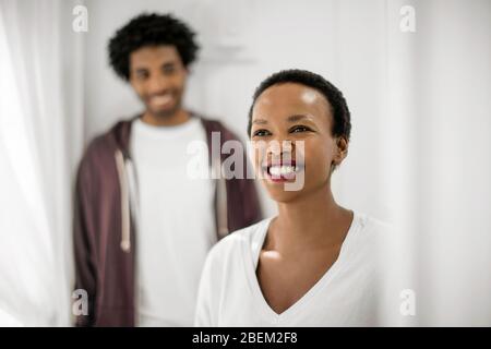Porträt von ein glückliches junges Paar Stockfoto