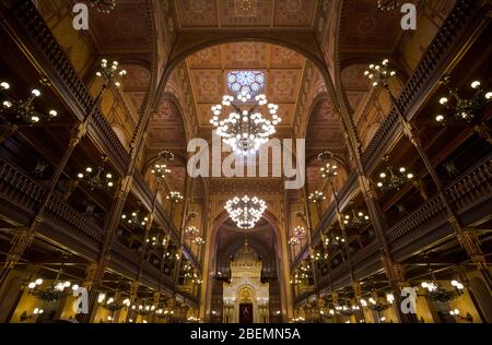 Innenansicht der Synagoge in der Dohány Straße, Budapest Stockfoto