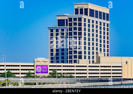 Das Beau Rivage Resort and Casino ist abgebildet, 26. März 2020, in Biloxi, Mississippi. Mit 85,000 Quadratfuß ist es das größte Casino in Biloxi. Stockfoto