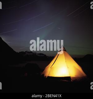 Abgelegener Campingplatz im östlichen Grönland Stockfoto