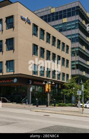 NEW WESTMINSTER, KANADA - 26. JUNI 2019: Translink Building Street View. Stockfoto