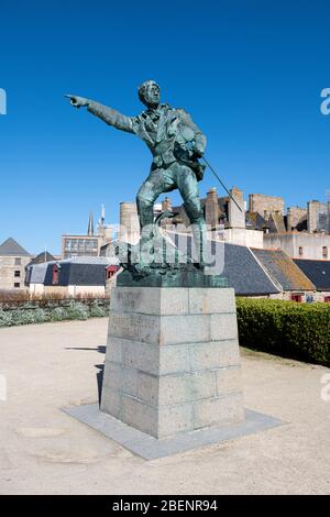 Statue des corsair Surcouf in Saint Malo, Frankreich Stockfoto