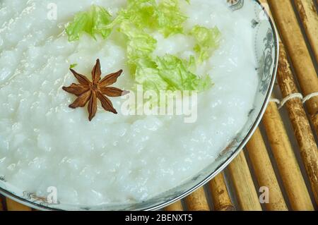 Congee Art von Reis Brei oder Grütze. Nahrung der Tamilen des alten Indien Stockfoto