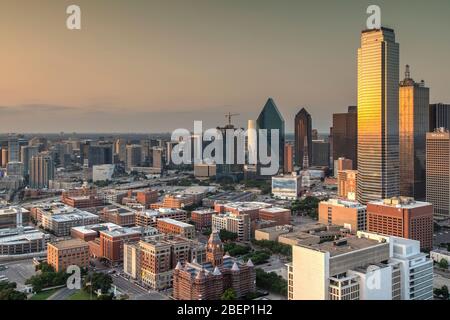 Dallas, Texas, USA. Downtown vom Reunion Tower aus gesehen Stockfoto