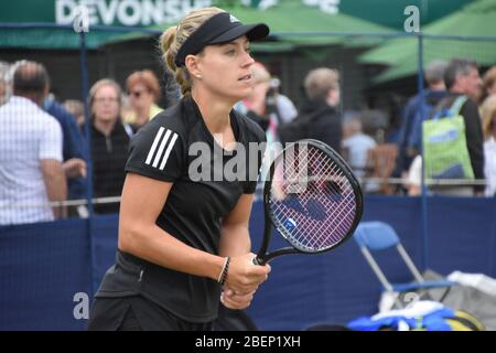 Angelique Kerber aus Deutschland, die 2019 in Eastbourne, Devonshire Park praktiziert. Angie ist eine ehemalige Nummer 1 Tennisspielerin auf der WTA Tour Stockfoto