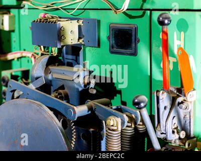 Schrank für Strom und Verteilung Strom. Unterbrechungsfreie elektrische Spannung. Automatische Leistungszellen. Stockfoto