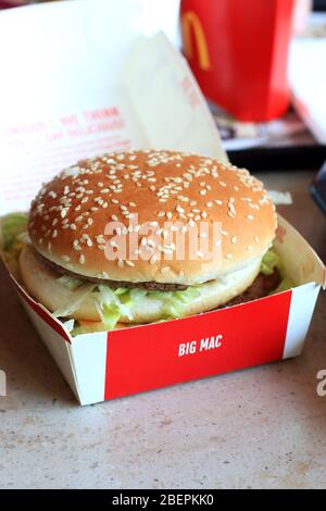 Schließen Sie herauf Bild von McDonald's Big Mac burger Stockfoto