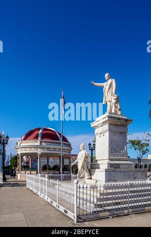 Statue Jose Marti, Hauptplatz, Cienfuegos, Provinz Cienfuegos, Kuba Stockfoto