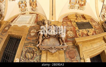 Archiginnasio: Der älteste Innenhof der Universität, Bologna, Italien Stockfoto