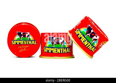 SIMMENTHAL gekochtes Rindfleisch in Gelee. Simmenthal ist eine Marke von Bolton Food Stockfoto