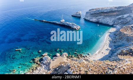 Katergo Strand, Folegandros Insel, Kykladen, Griechenland Stockfoto