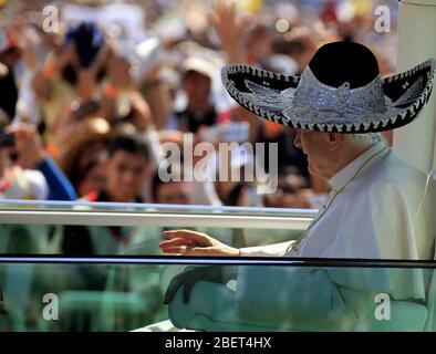 Papst Benedikt besuchte einige Orte in Guanajuato in seinem ersten Aufenthalt auf Land mexicanas.Joseph Ratzinger. El Papa Benedicto XVI visito algunos lugares de Stockfoto