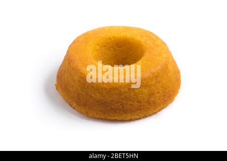 Brasilianischer Mais-Kuchen isoliert auf weißem Hintergrund Stockfoto