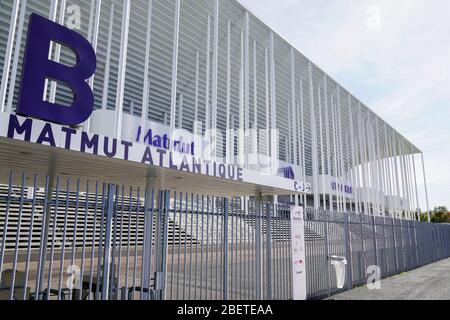 Bordeaux , Aquitaine / Frankreich - 10 25 2019 : Matmut Atlantique Stadion Eingang in Bordeaux Fassade französisch Fußball Stockfoto