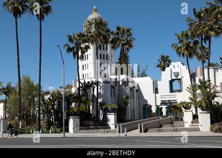 Beverly Hills, CA/USA - 27. März 2020: Das Beverly Hills Civic Center wurde während der COVID-19-Quarantäne geschlossen Stockfoto