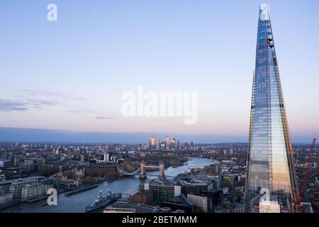 London Shard Luftaufnahme des Stadthauses und der London Bridge Stockfoto