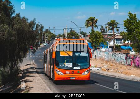 SANTIAGO, CHILE - NOVEMBER 2019: Transantiago Bus in Maipú Stockfoto