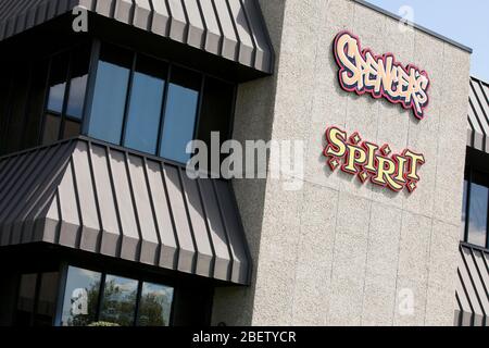 Ein Logo-Schild vor dem Hauptsitz von Spencer Gifts in Egg Harbor Township, New Jersey am 11. April 2020. Stockfoto