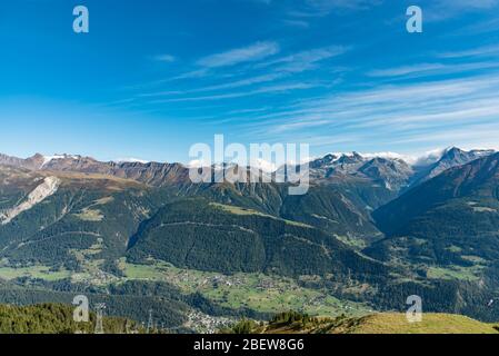 Panoramablick auf die Schweizer Alpen in der Jungfrau Region. Schweiz. Stockfoto