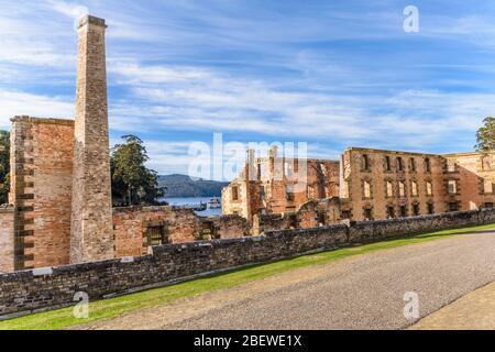 Die Penitentiary (alte Mühle) ist Teil der riesigen Kolonialarchitektur in Port Arthur, Tasmanien in Australien. Stockfoto