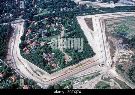 Eine Luftaufnahme eines Segments der Berliner Mauer. 1989 Stockfoto