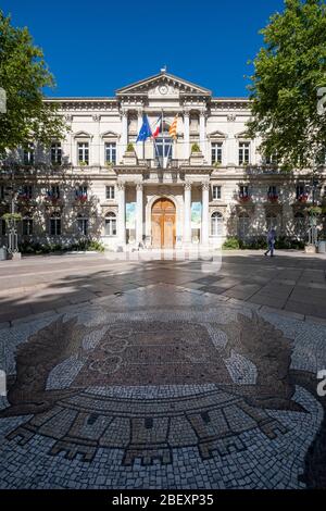 Hôtel de Ville d'Avignon - Fassade des Rathauses in Avignon, Frankreich, Europa Stockfoto