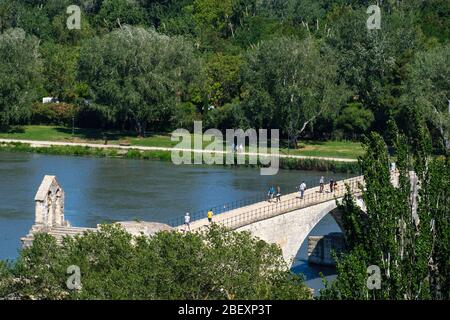 Pont St-Bénézet aka Pont d'Avignon Brücke, Avignon, Frankreich, Europa Stockfoto