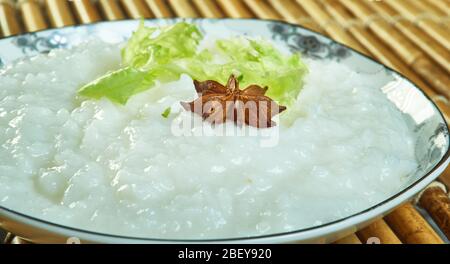 Congee Art von Reis Brei oder Grütze. Nahrung der Tamilen des alten Indien Stockfoto
