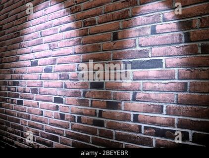 Zwei schöne blaue Scheinwerfer leuchten auf einer alten Ziegelwand Stockfoto