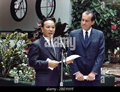 Präsident Richard Nixon und südlich des vietnamesischen Präsidenten Nguyen Van Thieu Stockfoto