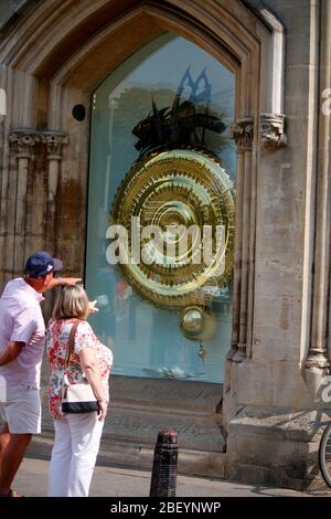 Chronophage (gespendet von Stephen Hawking), Corpus, Corpus Christi College, Universität Cambridge, Cambridge, England (nur fuer redaktionelle Verwe Stockfoto