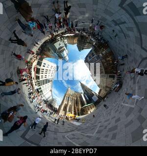 Vollkreis-Panorama: Stephansdom/ Domkirche St. Stephan, Wien, Oesterreich/ Wien, Österreich (nur für redaktionelle Verwendung. No Werbung. Refere Stockfoto