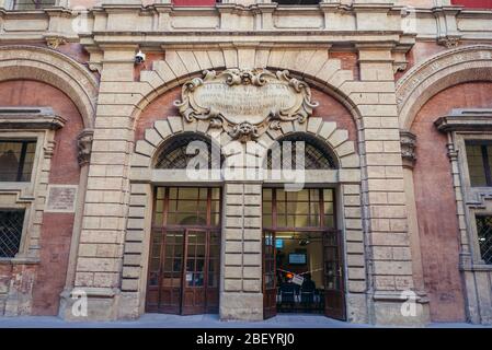 Innenhof des Palazzo Comunale - Rathaus in Bologna, Hauptstadt und größte Stadt der Emilia Romagna Region in Norditalien Stockfoto