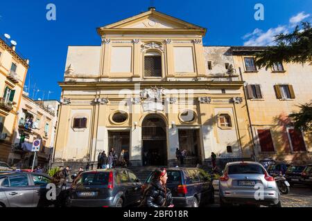 19. JANUAR 2020 - NEAPEL, ITALIEN - Kirche Santa Maria dei Miracoli im Herzen von Neapel Stockfoto