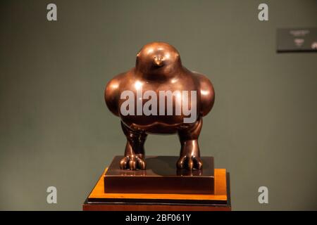 Pájaro, Vogelbronze von Botero im Botero Museum, auch bekannt als Museo Botero, Bogotá, Kolumbien, Südamerika. Stockfoto