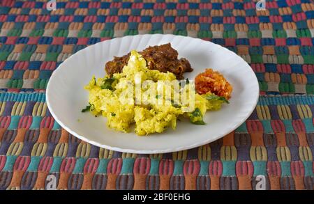 Kappayum Beef Ulathiyathum Central Travancore Style, Malabar Style, Kappayum Beef Ulathiyathum Mulaku Chamanthiyum Stockfoto