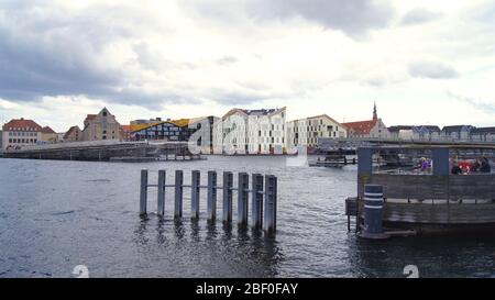 KOPENHAGEN, DÄNEMARK - 06.07.2012: Unvollendete Binnenhafenbrücke, Baustelle Inderhavnsbroen. 2015 Stockfoto