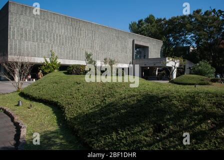 1950s Modern National Museum of Western Art, Ueno Kōen (Ueno Park), Taitō, Tokio, Japan Le Corbusier Kunio Maekawa Junzo Sakura Takamasa Yoshizaka Stockfoto