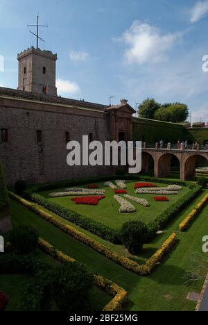 Mittelalterliche Festung aus dem 17. Jahrhundert, Schloss Montjuic, Barcelona, Spanien Stockfoto