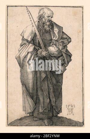 St. Simon. Die Figur des bärtigen heiligen ist stehend dargestellt, dem Betrachter gegenüber, sein Kopf nach rechts gewandt, im Profil. Seine Hände sind vor ihm gekreuzt, die rechte Hand hält ein hochgepriesenes Schwert. Neutraler Hintergrund. Stockfoto