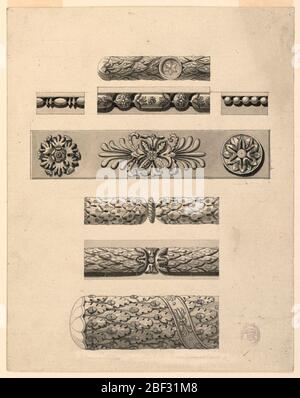 Acht Designs für dekorierte Formen. Die obere Reihe: Torus, der in Form einer Lorbeerkirlande mit einem Medaillon mit einem sechspitz zulaufenden Stern geformt ist. Zweite Reihe: Drei Perlenleisten. Dritte Reihe: Ein Fries mit Applikationen. In der Mitte ist ein Palmettenmotiv; an den Enden zwei Rosetten unterschiedlicher Designs. Stockfoto