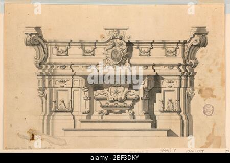 Projekt für einen Alter. Erhebung eines Altans mit Stufen. Die Grabstätte hat die Form eines Sarkophags, die mensa selbst ist der vorspringende zentrale Teil der breiteren Struktur. Die Tabernakel ist die Mitte des oberen Teils, seine Tür wird mit einer Monstranz verziert. Stockfoto